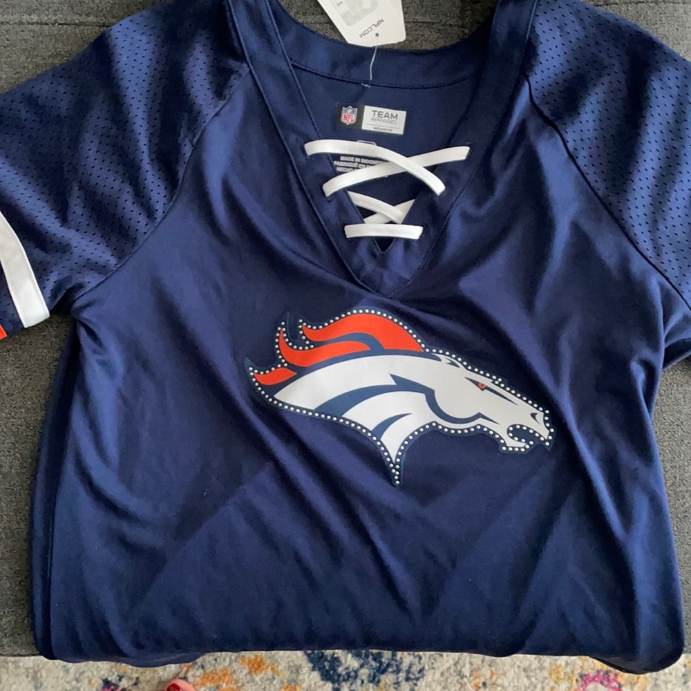 NWT Broncos Women’s jersey